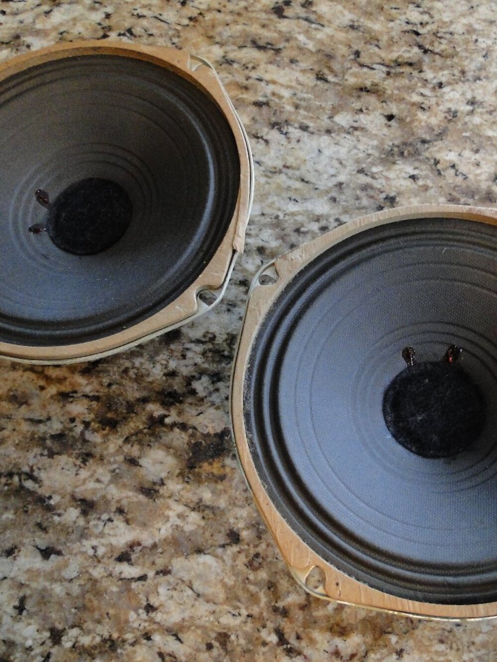 Vintage RS-3028 Viking radio tube speakers